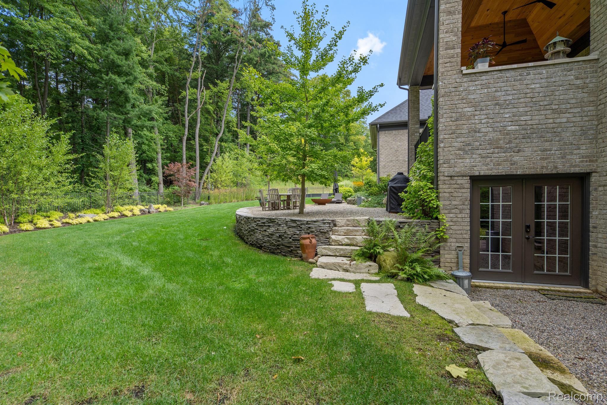 70 Hunter Drive Rochester, MI 48306 - Photo 54 of 58 Gallery Image 54