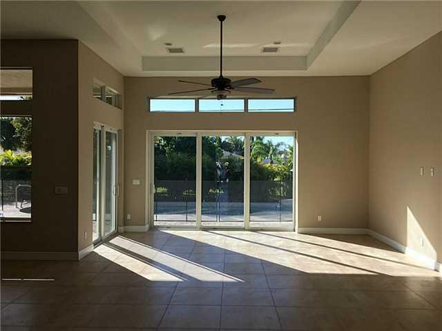 4960 Southeast Inlet Isle Way Stuart, FL 34997 - Photo 7 of 19 Gallery Image 7