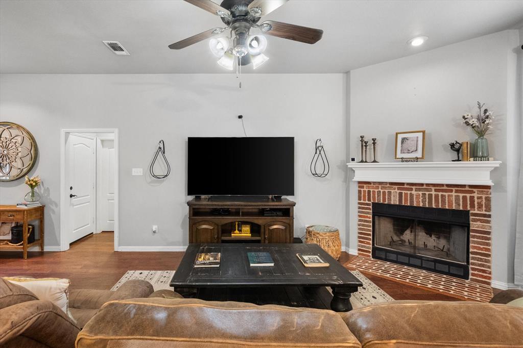 1014 Baltic Avenue Midlothian, TX 76065 - Photo 11 of 36