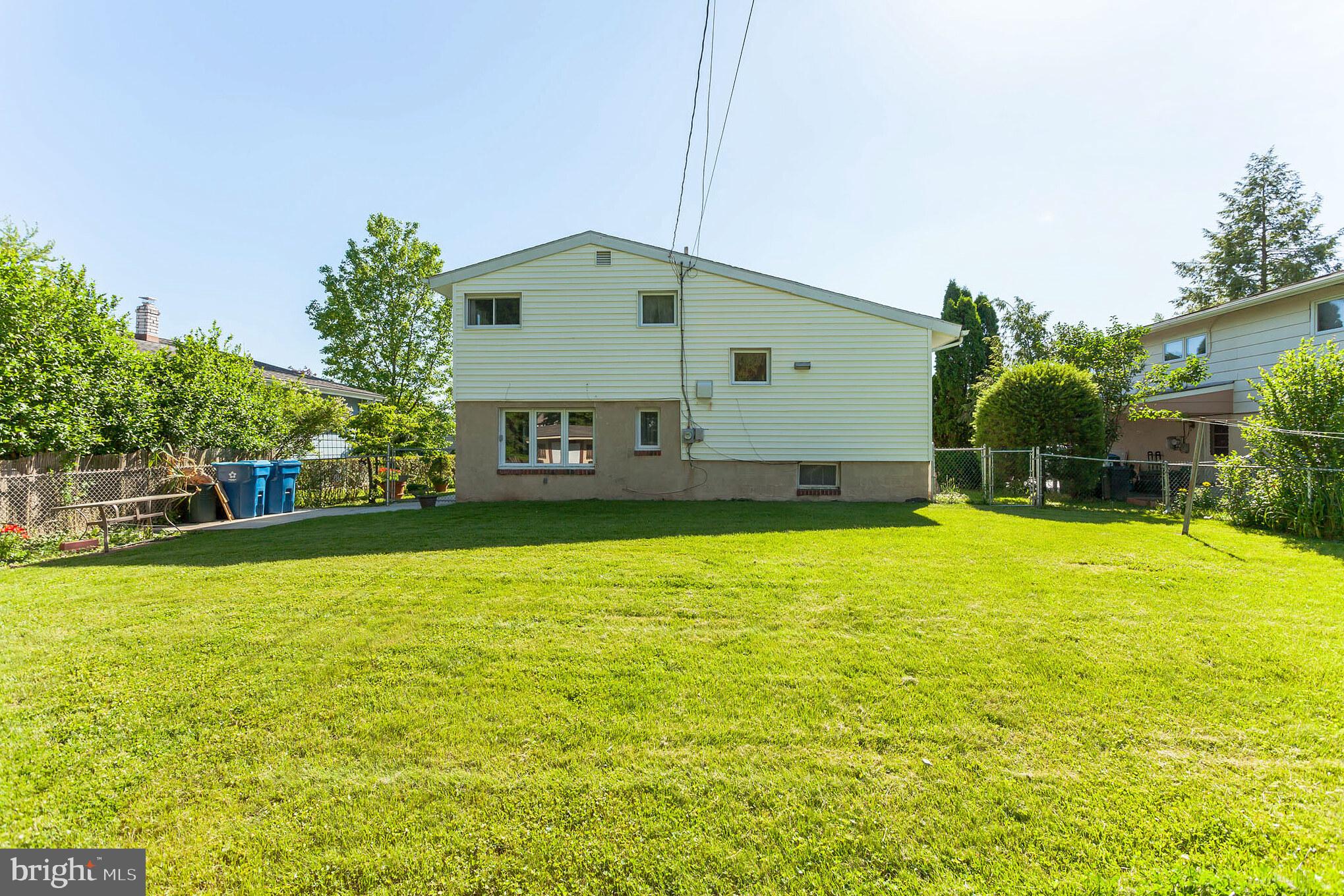 380 Springhouse Road King of Prussia, PA 19406 - Photo 21 of 23 Rear yard