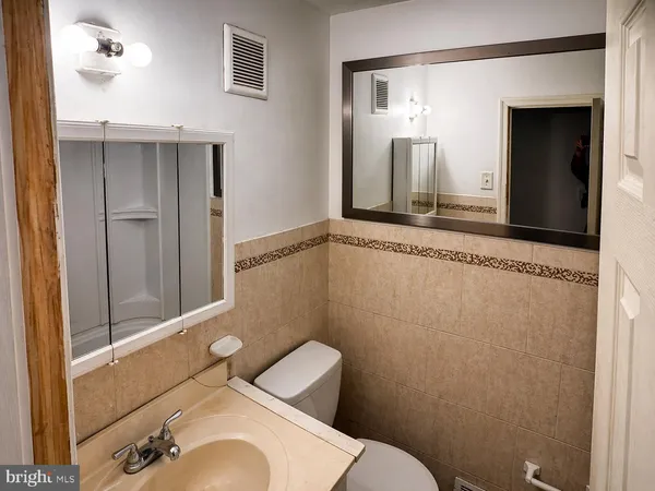 $1,700 | 3619 Biscayne Place, Philadelphia, PA 19154