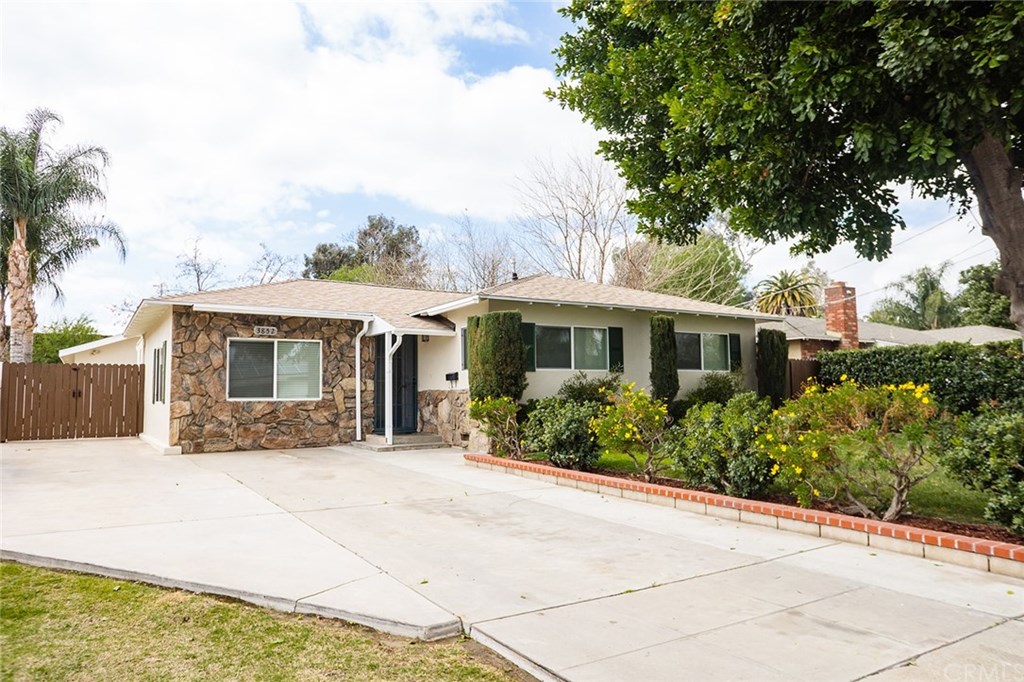 3852 Stoddard Avenue Riverside, CA 92501 - Photo 1 of 1