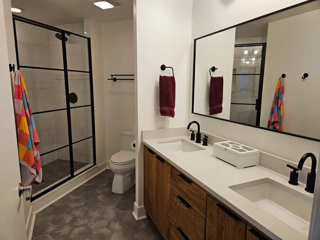 $4,150 | 909 West Washington Boulevard, Unit 708, Chicago, IL 60607