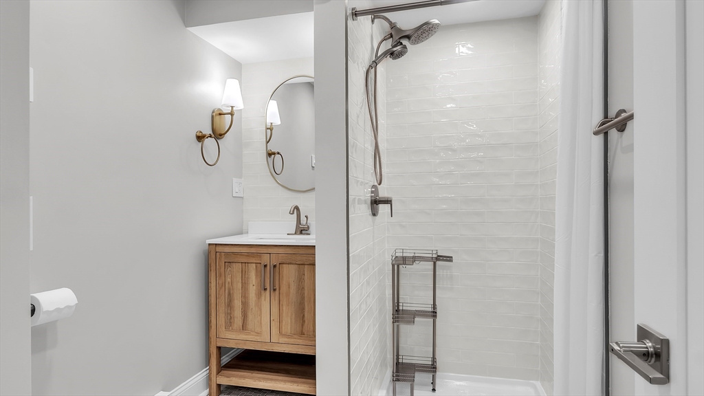 6 Alaric Terrace, Unit B Boston, MA 02132 - Photo 13 of 35