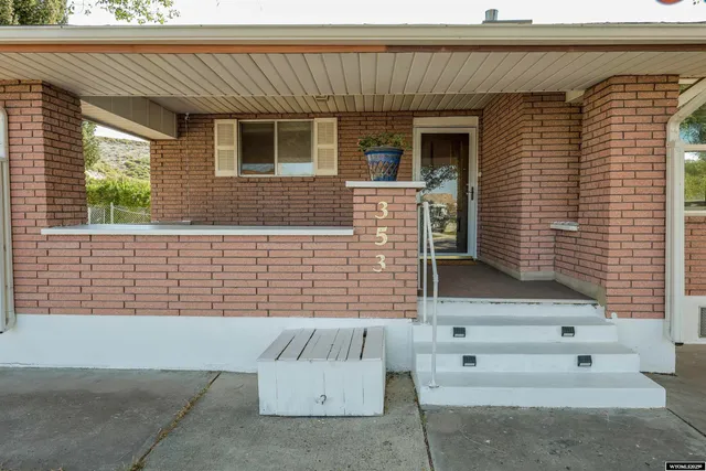 $175,000 | 353 Virginia Circle, Green River, WY 82935