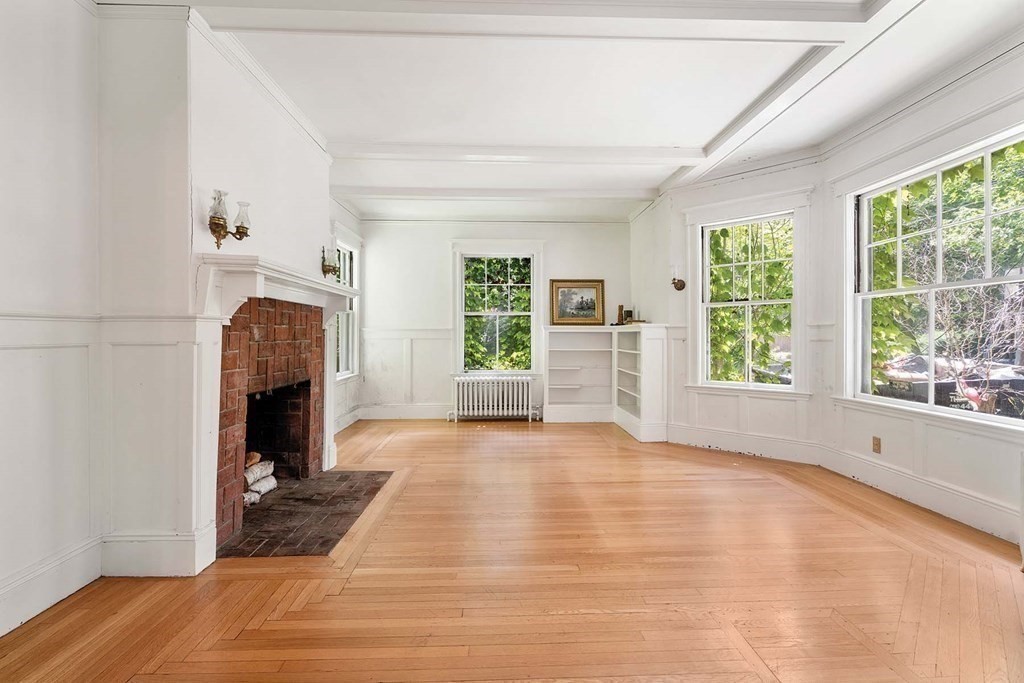18 Norman Road Newton, MA 02461 - Photo 4 of 33 Gallery Image 4