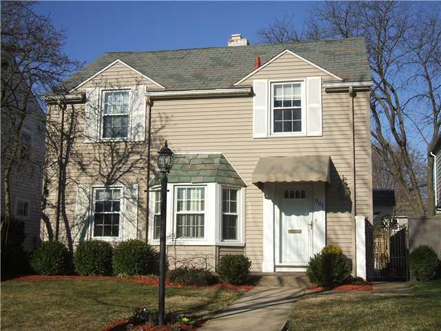 901 Vernon Road Bexley, OH 43209 - Photo 1 of 24 Gallery Image 1