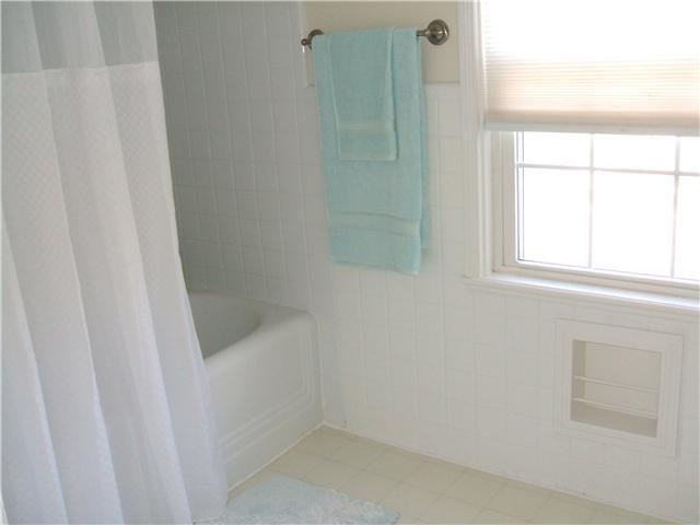 901 Vernon Road Bexley, OH 43209 - Photo 15 of 24 Gallery Image 15