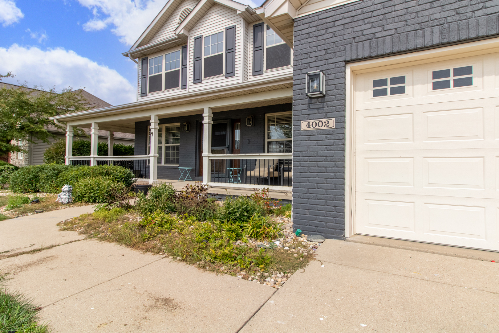 4002 Rockledge Road Bloomington, IL 61705 - Photo 2 of 60