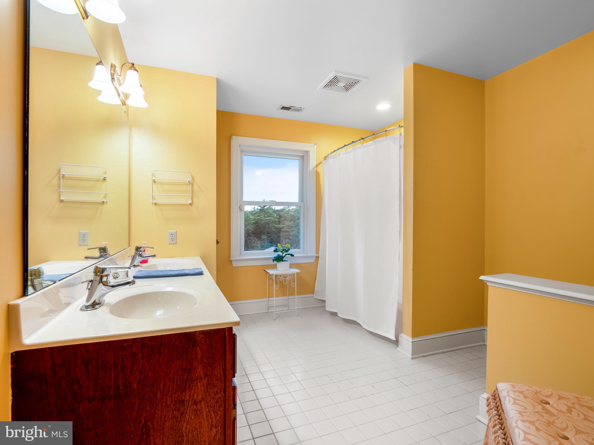 1095 Apple Pie Ridge Road Winchester, VA 22603 - Photo 16 of 35 Gallery Image 16