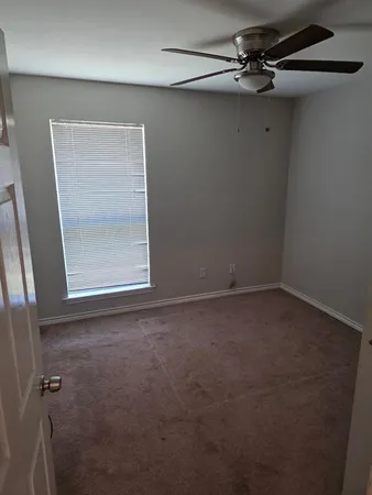 $1,395 | 512 Jack Harris Street, Gunter, TX 75058