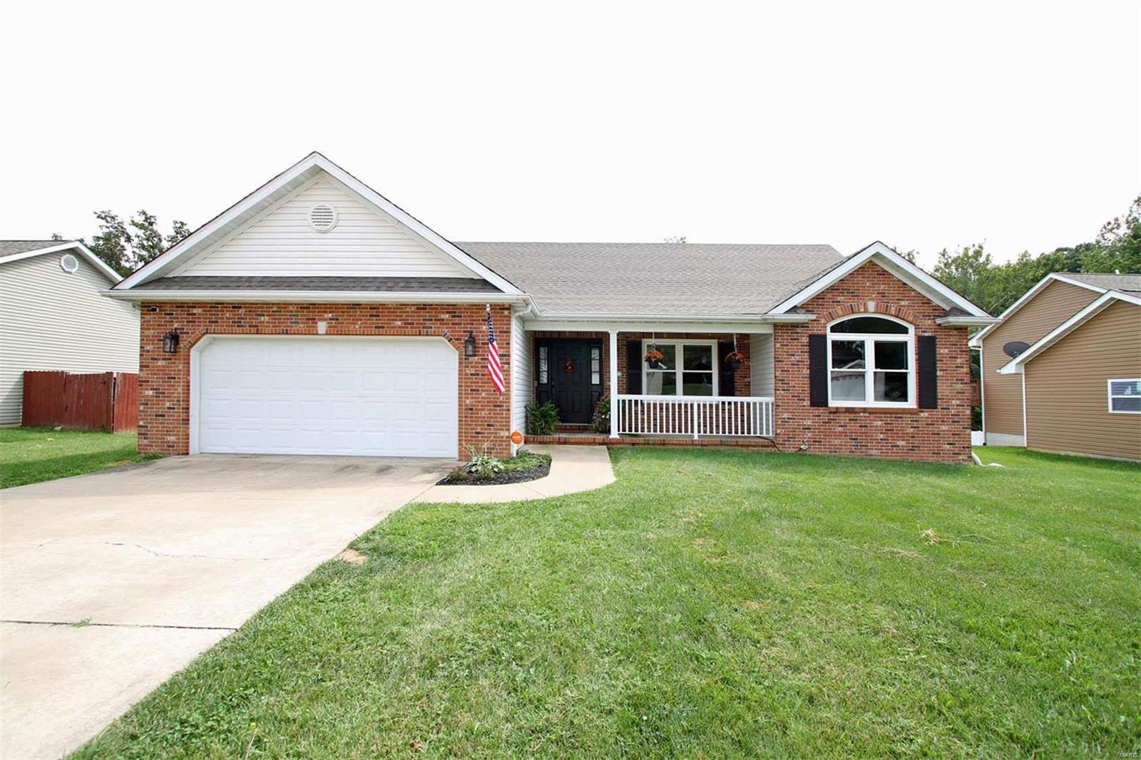 1317 Ridgefield Drive Godfrey, IL 62035 - Photo 1 of 25 Gallery Image 1