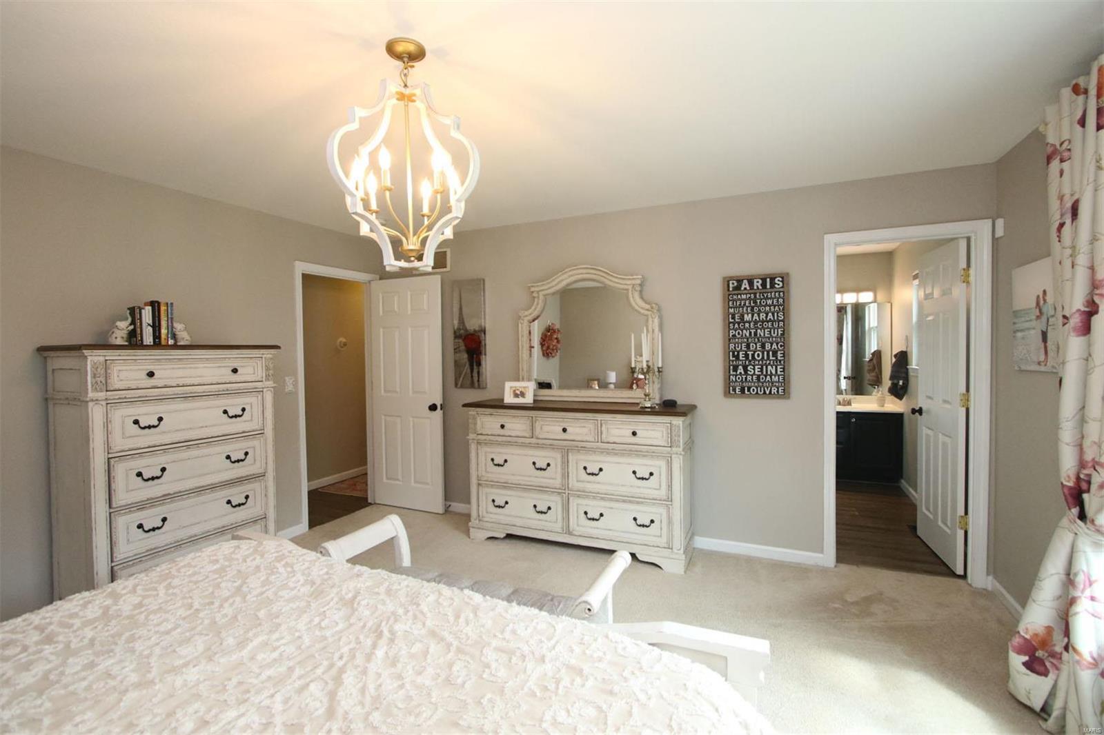 1317 Ridgefield Drive Godfrey, IL 62035 - Photo 19 of 25 Gallery Image 19
