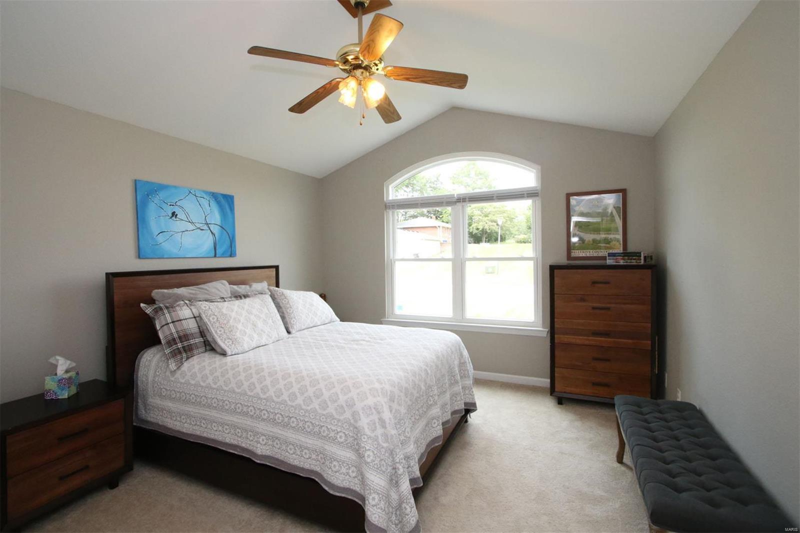 1317 Ridgefield Drive Godfrey, IL 62035 - Photo 21 of 25 Gallery Image 21