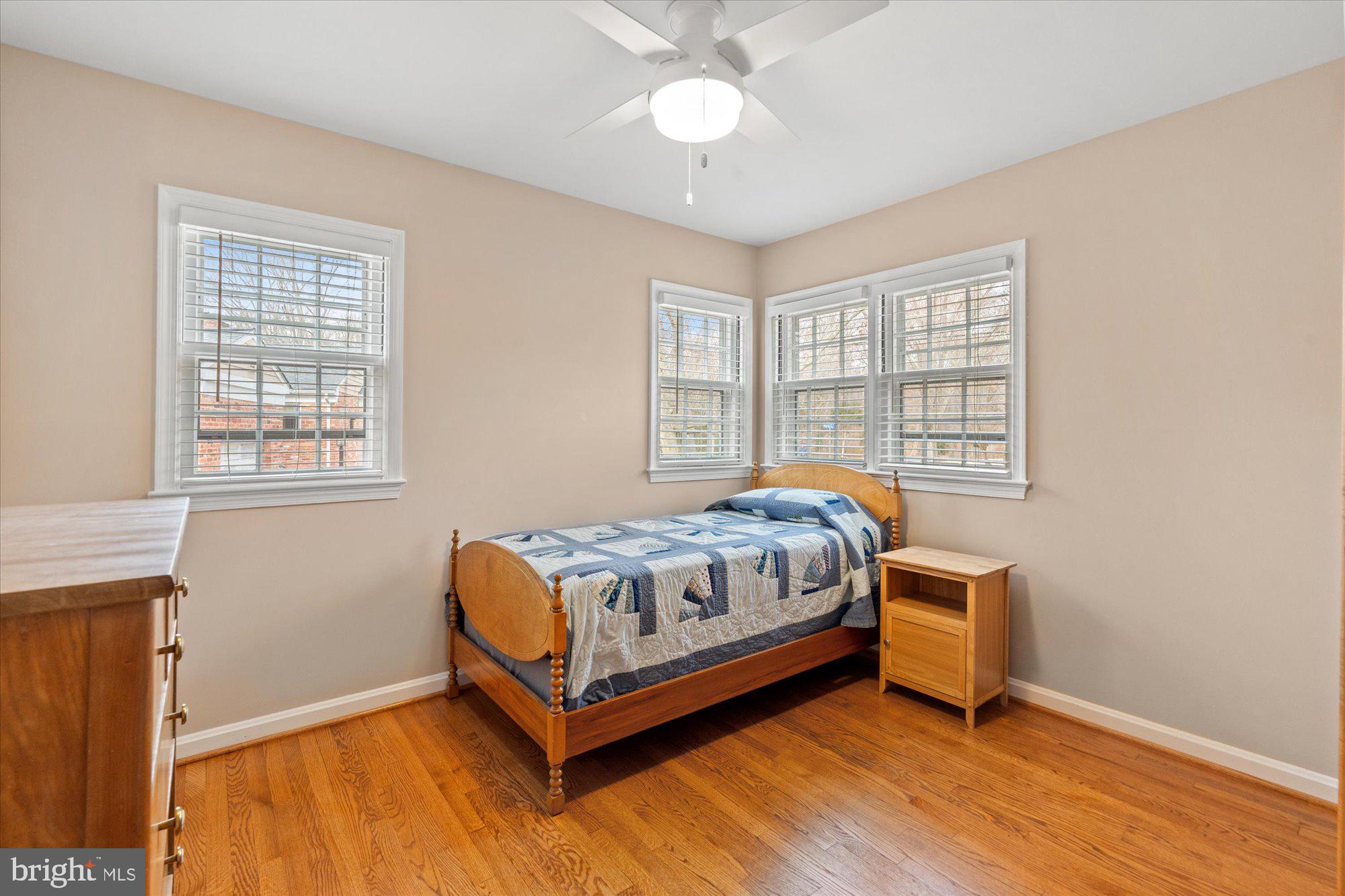 7912 Bainbridge Road Alexandria, VA 22308 - Photo 21 of 32 Bedroom