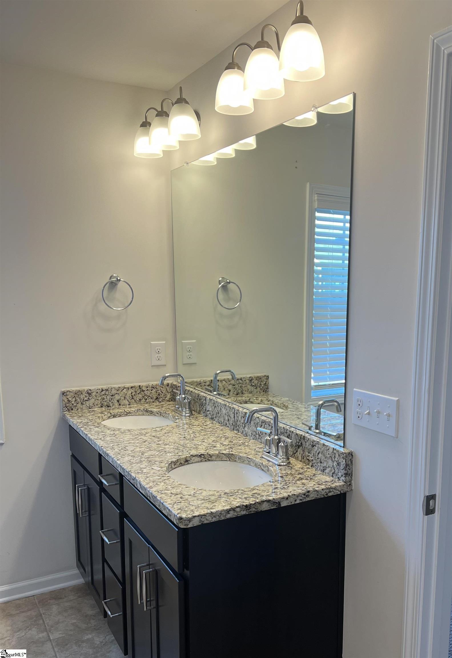 423 Yellow Fox Road Greer, SC 29650 - Photo 10 of 14 Gallery Image 10