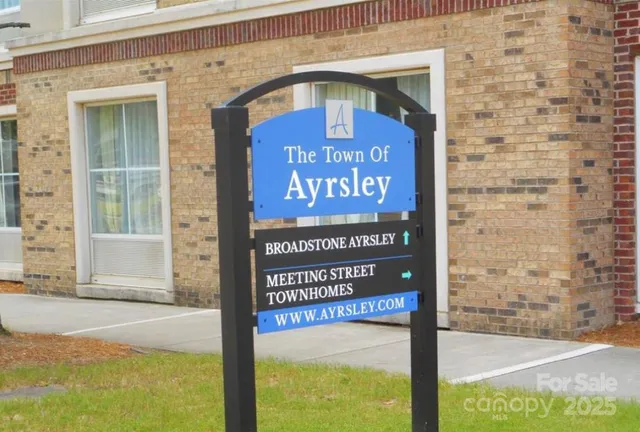 $324,900 | 8329 Scotney Bluff Avenue, Unit 15, Charlotte, NC 28273