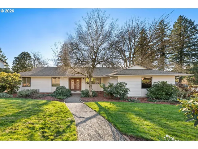 $835,000 | 5138 Southwest Santa Monica Court, Portland, OR 97221