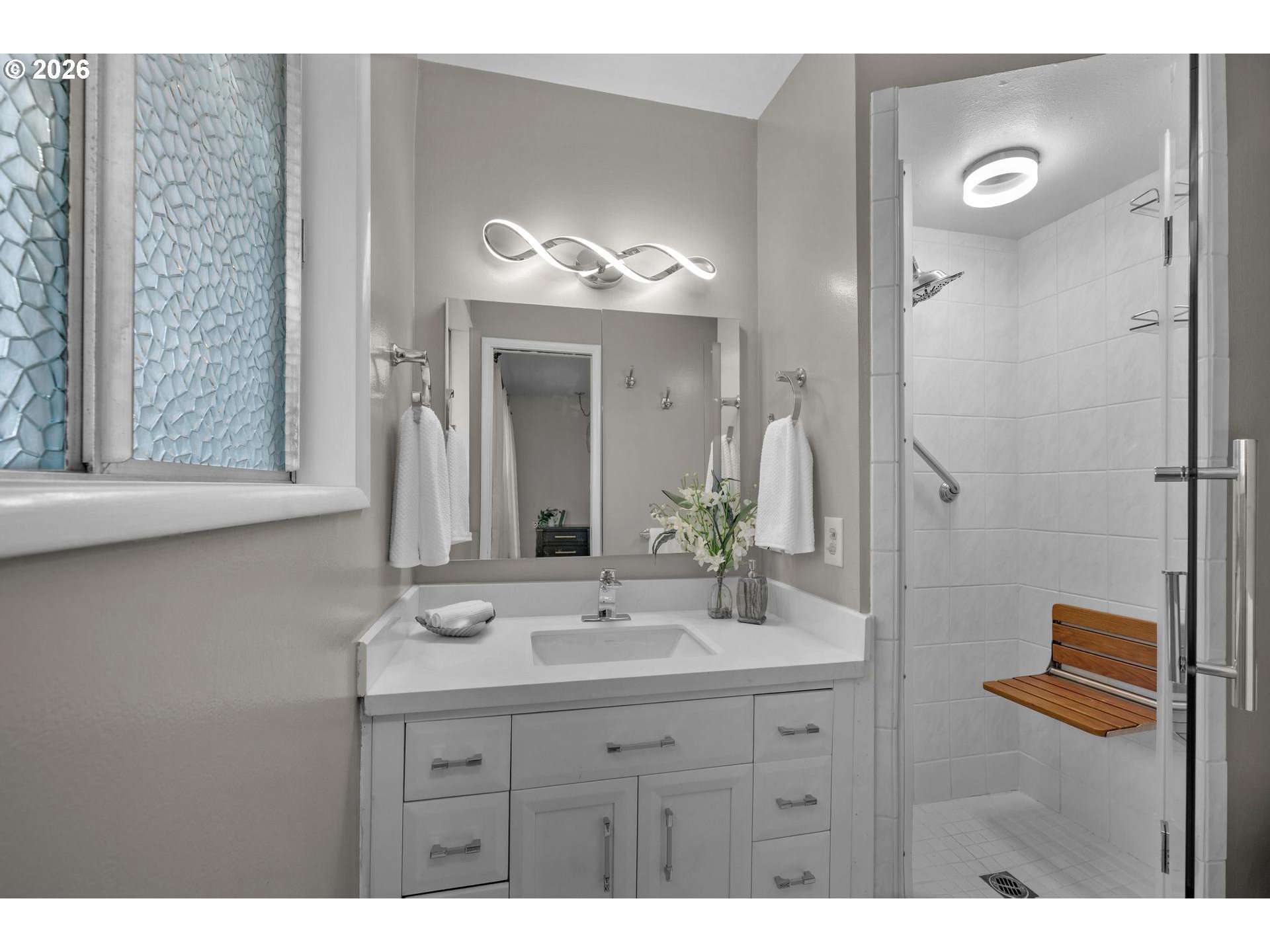 5138 Southwest Santa Monica Court Portland, OR 97221 - Photo 30 of 43