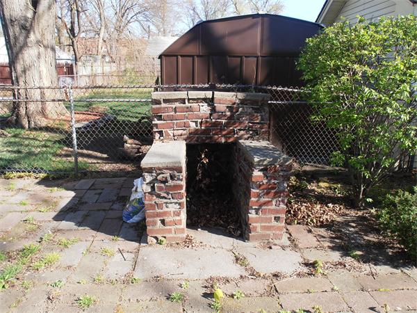 54 Denver Street Springfield, MA 01109 - Photo 26 of 30 a front view of a house with a yard