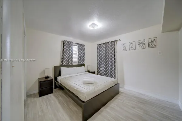 $2,000 | 427 Southwest 6th Street, Unit 4, Miami, FL 33130