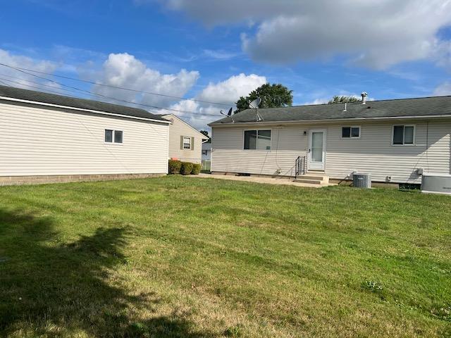 165 Fieldpoint Road Heath, OH 43056 - Photo 4 of 12 165 Field back pic 1