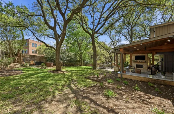 $1,995,000 | 3100 Honey Tree Lane, Austin, TX 78746