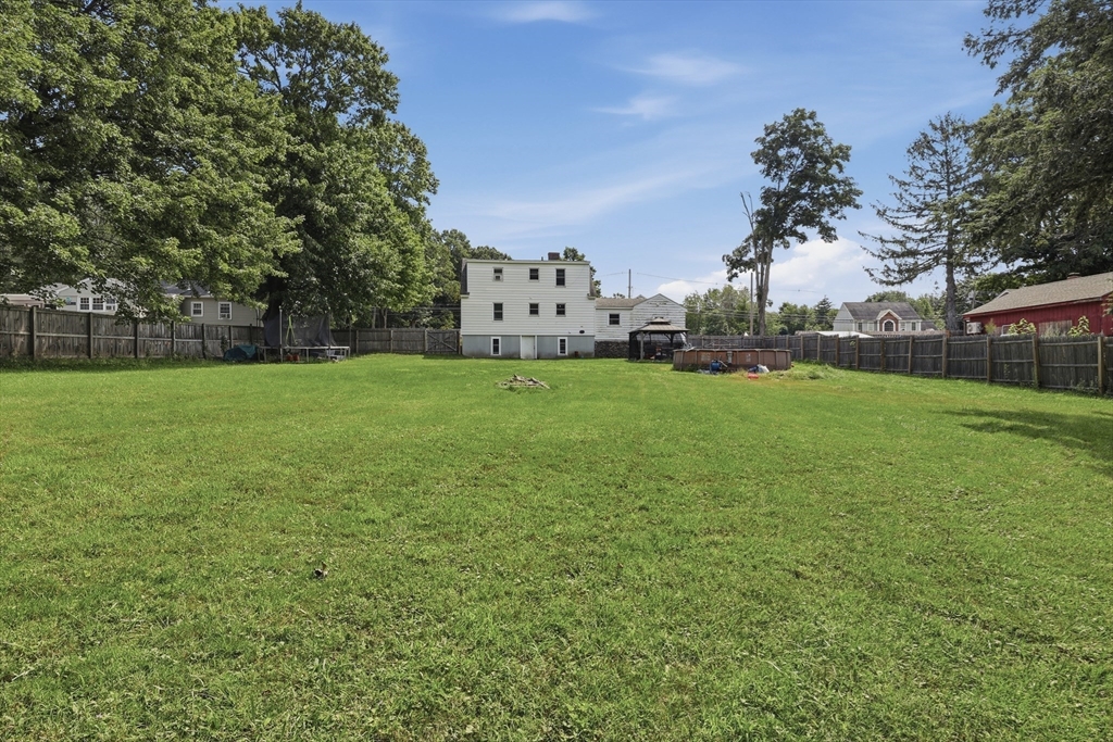 229 Whalom Road Lunenburg, MA 01462 - Photo 33 of 39 Gallery Image 33