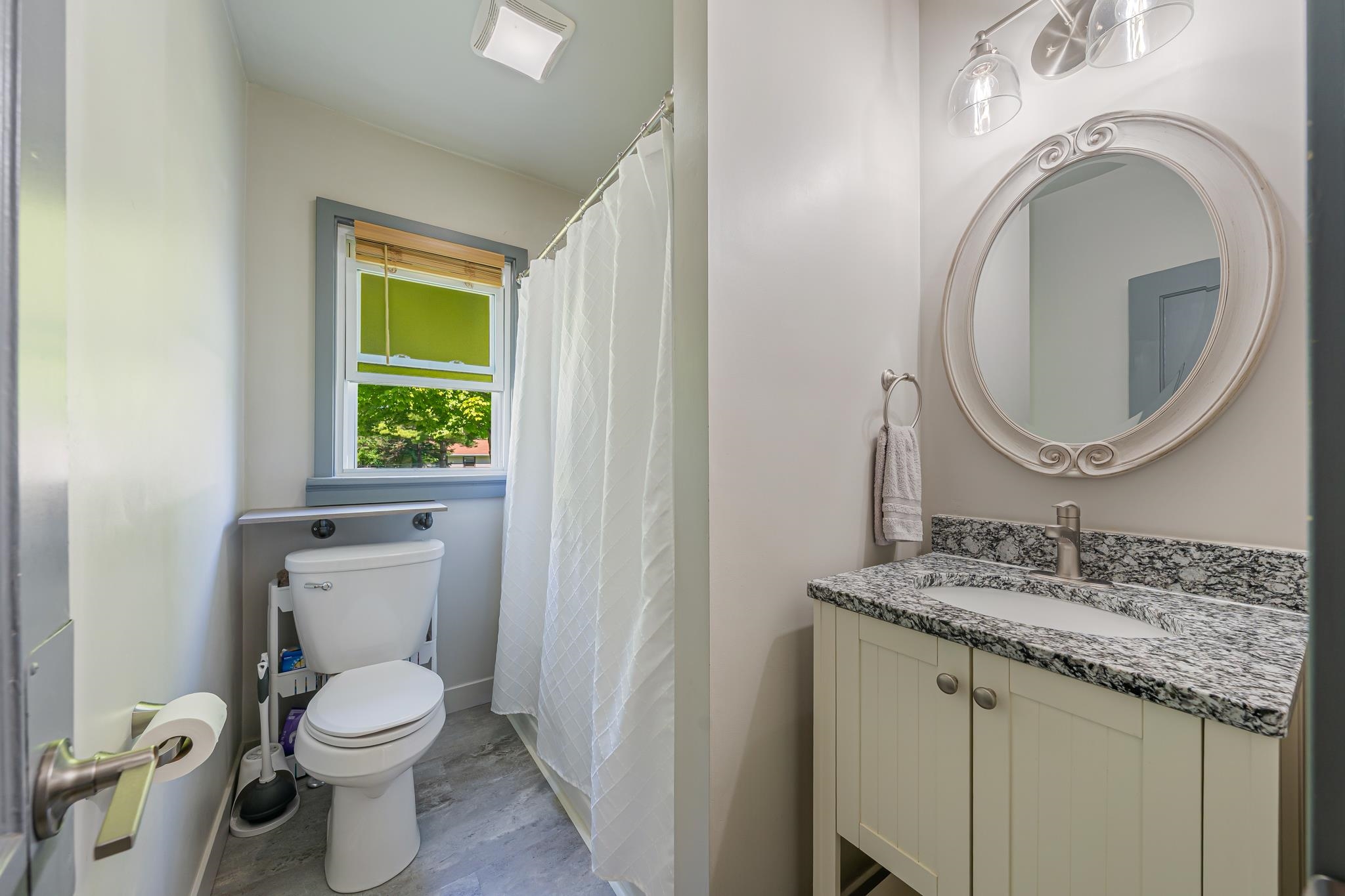 1406 South Ridge Road Green Bay, WI 54304 - Photo 13 of 34