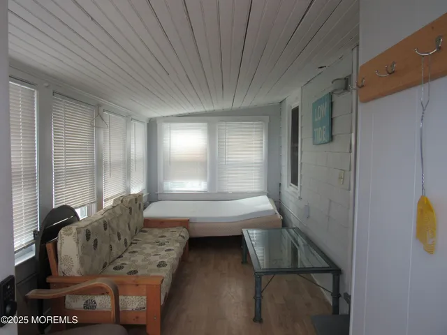 $2,200 | 19-21 N Street, Seaside Park, NJ 08752