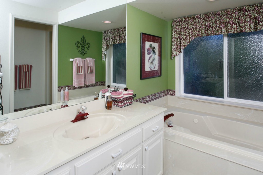 1160 Goat Trail Road Mukilteo, WA 98275 - Photo 13 of 14 Gallery Image 13