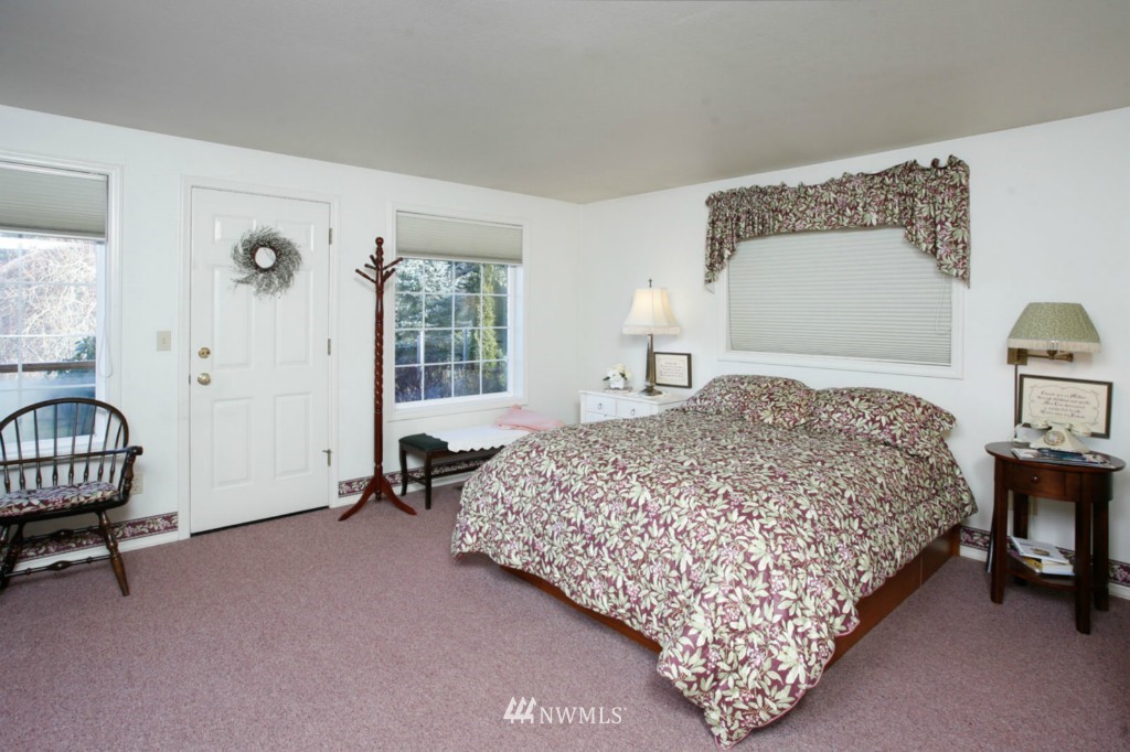 1160 Goat Trail Road Mukilteo, WA 98275 - Photo 10 of 14 Gallery Image 10