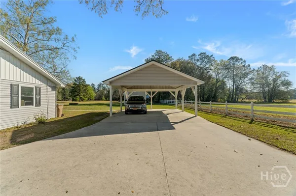 $495,000 | 6829 Highway 17, Bloomingdale, GA 31302