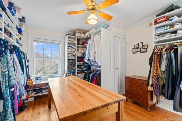 $2,100,000 | 3 Wincoma Drive, Huntington Bay, NY 11743