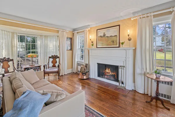 $2,100,000 | 3 Wincoma Drive, Huntington Bay, NY 11743