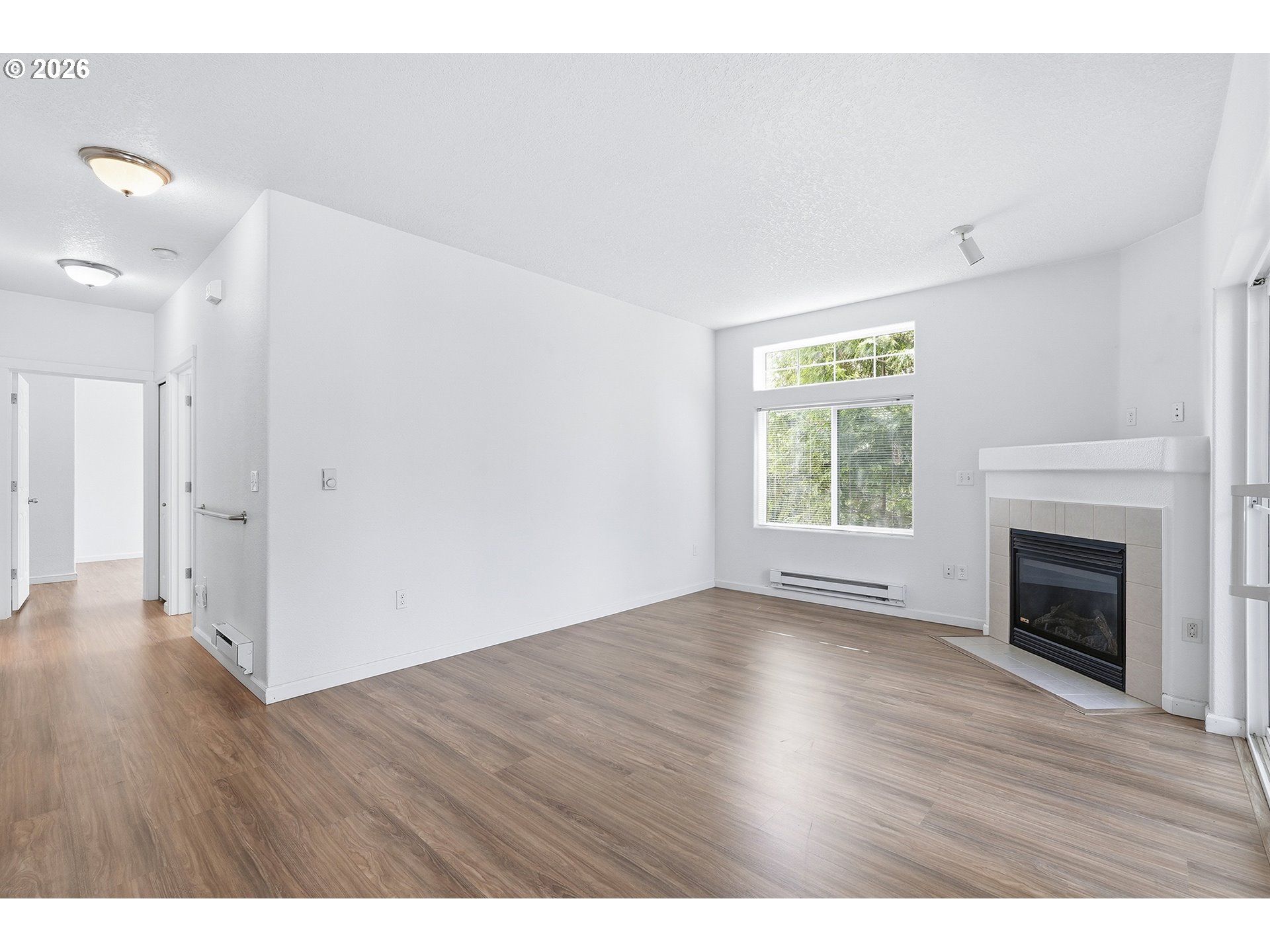 14635 Southwest Beard Road, Unit 102 Beaverton, OR 97007 - Photo 8 of 29