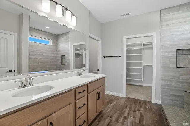 $414,900 | 14146 Hughies Cove, Fort Wayne, IN 46845