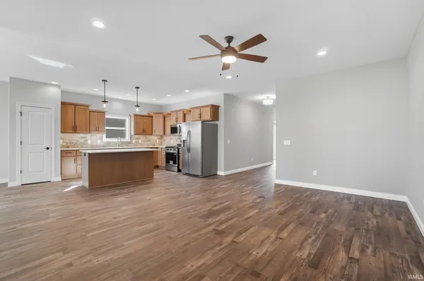 $414,900 | 14146 Hughies Cove, Fort Wayne, IN 46845