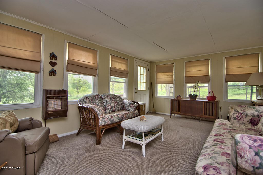 116 Murnin Road Lake Ariel, PA 18436 - Photo 5 of 28 Sunroom View 2