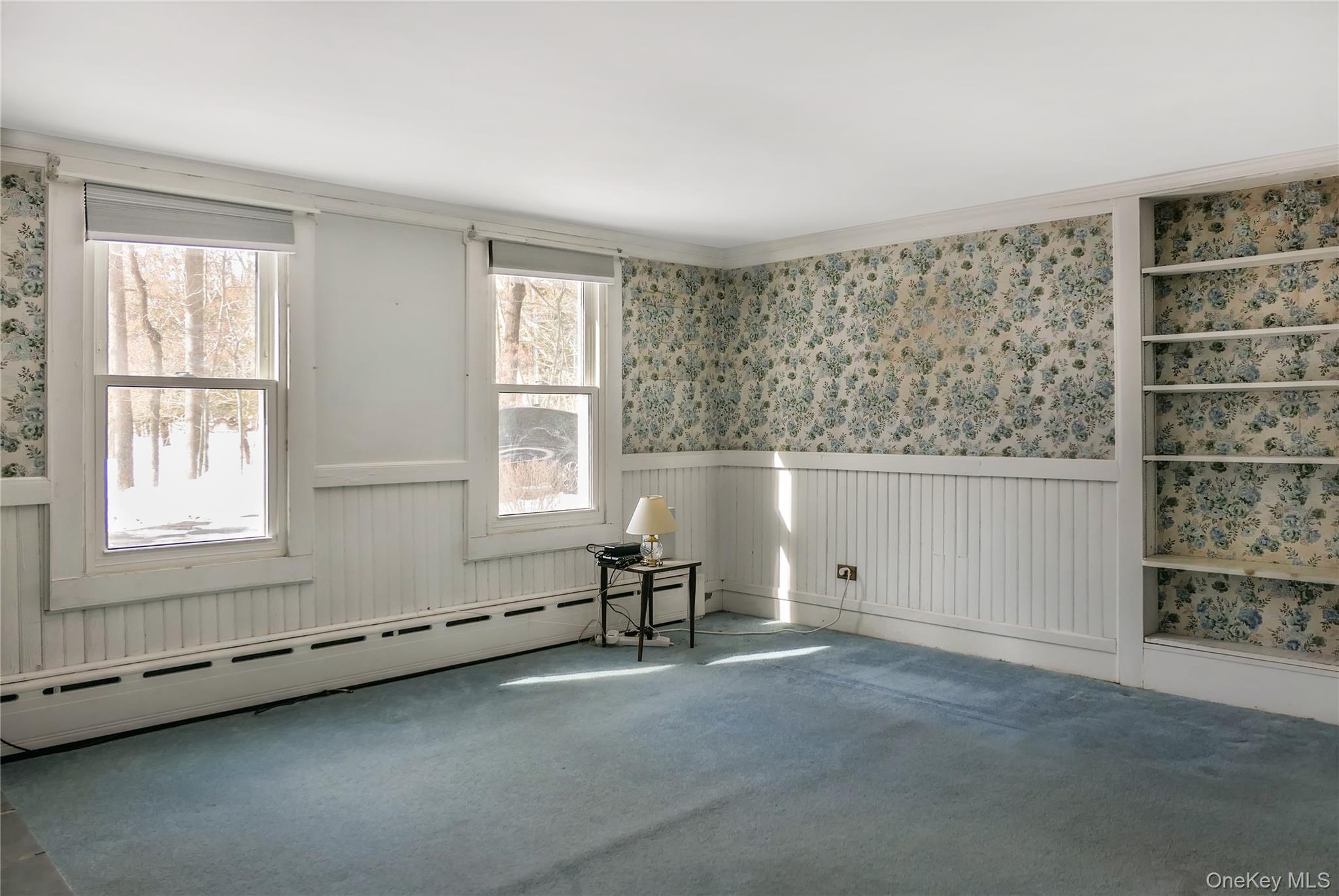 360 South Country Road Brookhaven, NY 11719 - Photo 13 of 41