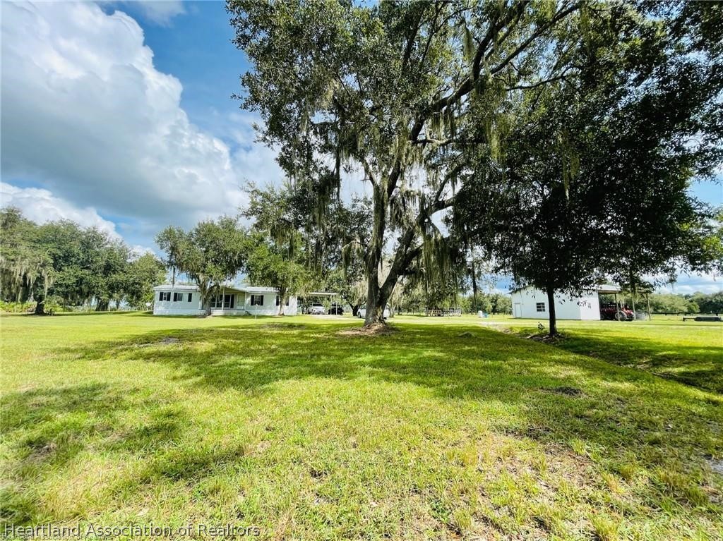 134 Old State Rte 8 Venus, FL 33960 - Photo 3 of 35 Gallery Image 3