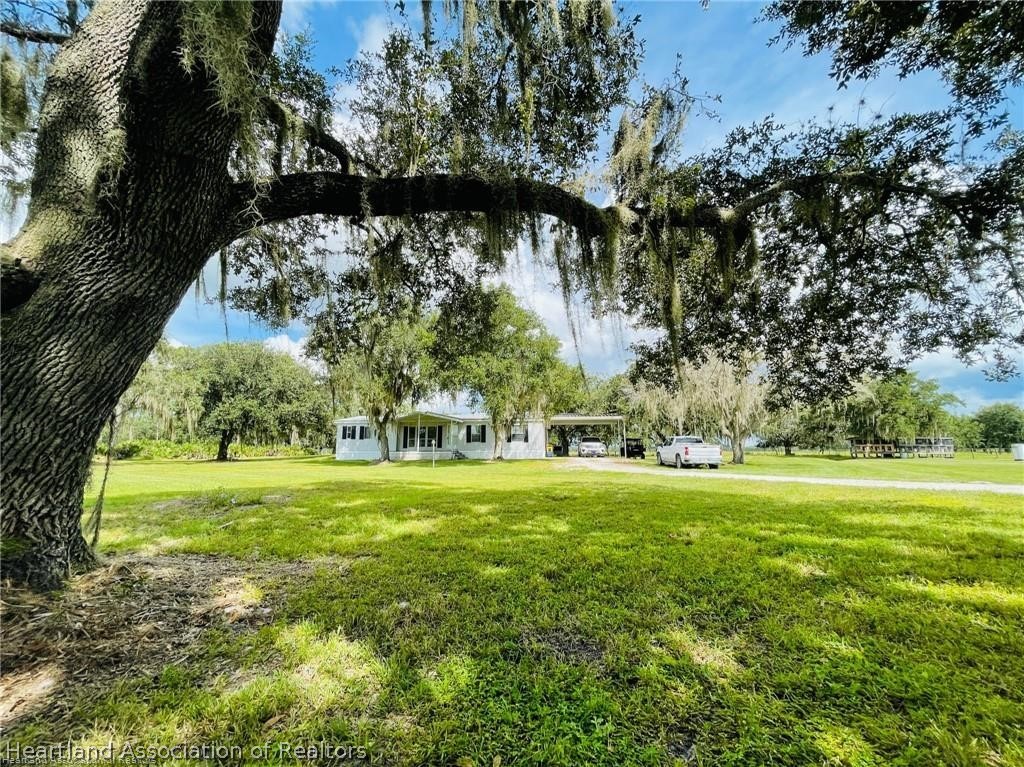 134 Old State Rte 8 Venus, FL 33960 - Photo 4 of 35 Gallery Image 4