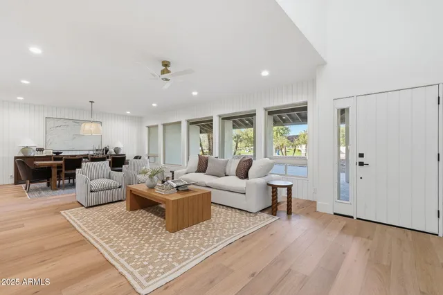 $2,699,500 | 2173 East La Vieve Lane, Tempe, AZ 85284