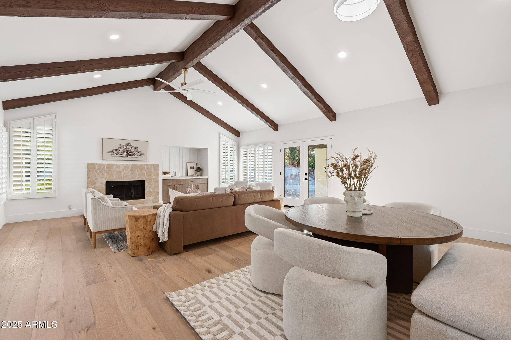 2173 East La Vieve Lane Tempe, AZ 85284 - Photo 22 of 98 Great Room