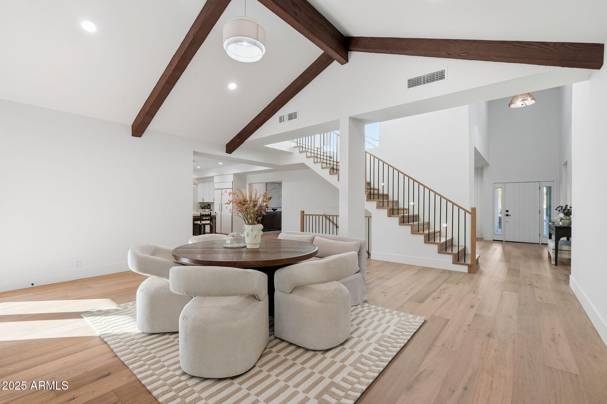 2173 East La Vieve Lane Tempe, AZ 85284 - Photo 23 of 98 Great Room