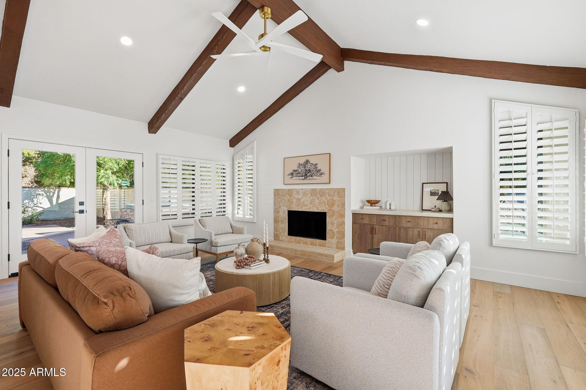 2173 East La Vieve Lane Tempe, AZ 85284 - Photo 26 of 98 Great Room