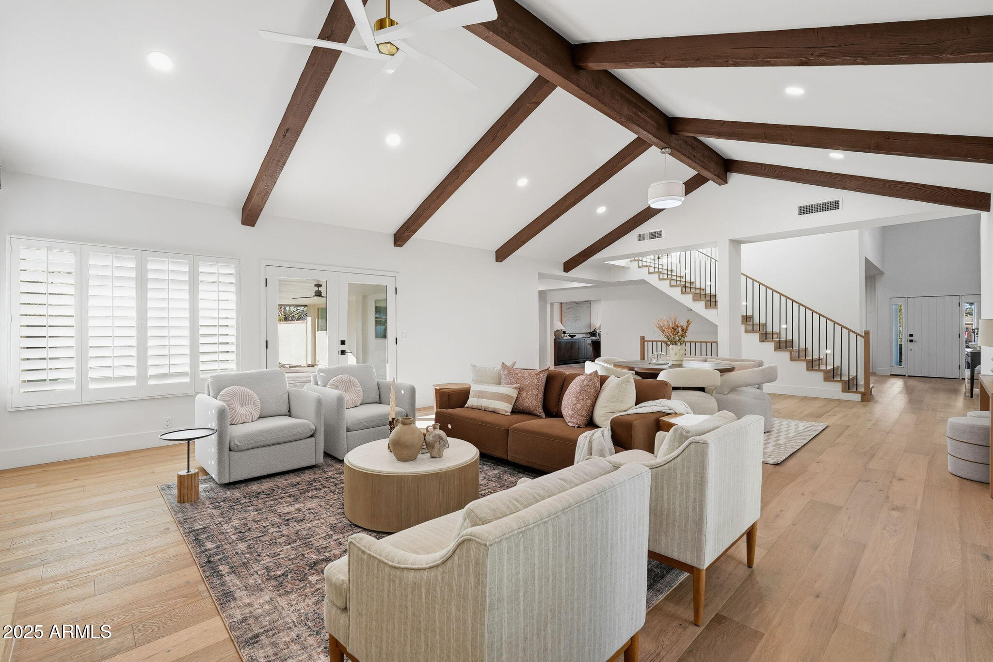 2173 East La Vieve Lane Tempe, AZ 85284 - Photo 29 of 98 Great Room