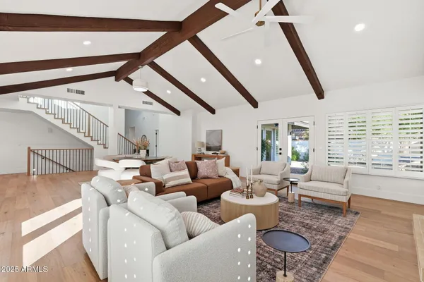 $2,499,800 | 2173 East La Vieve Lane, Tempe, AZ 85284