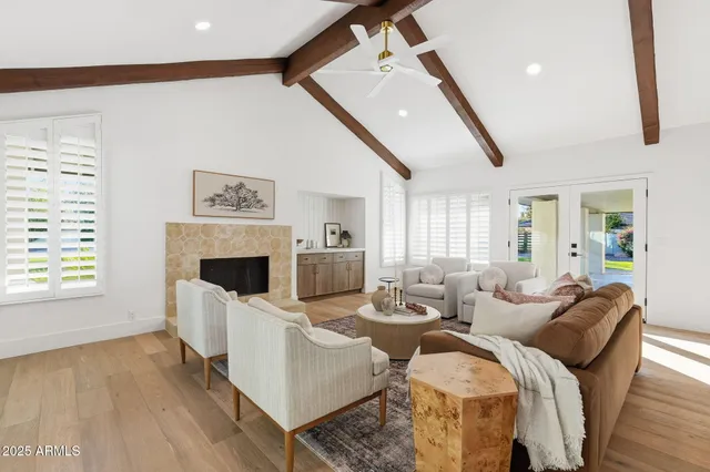 $2,699,500 | 2173 East La Vieve Lane, Tempe, AZ 85284