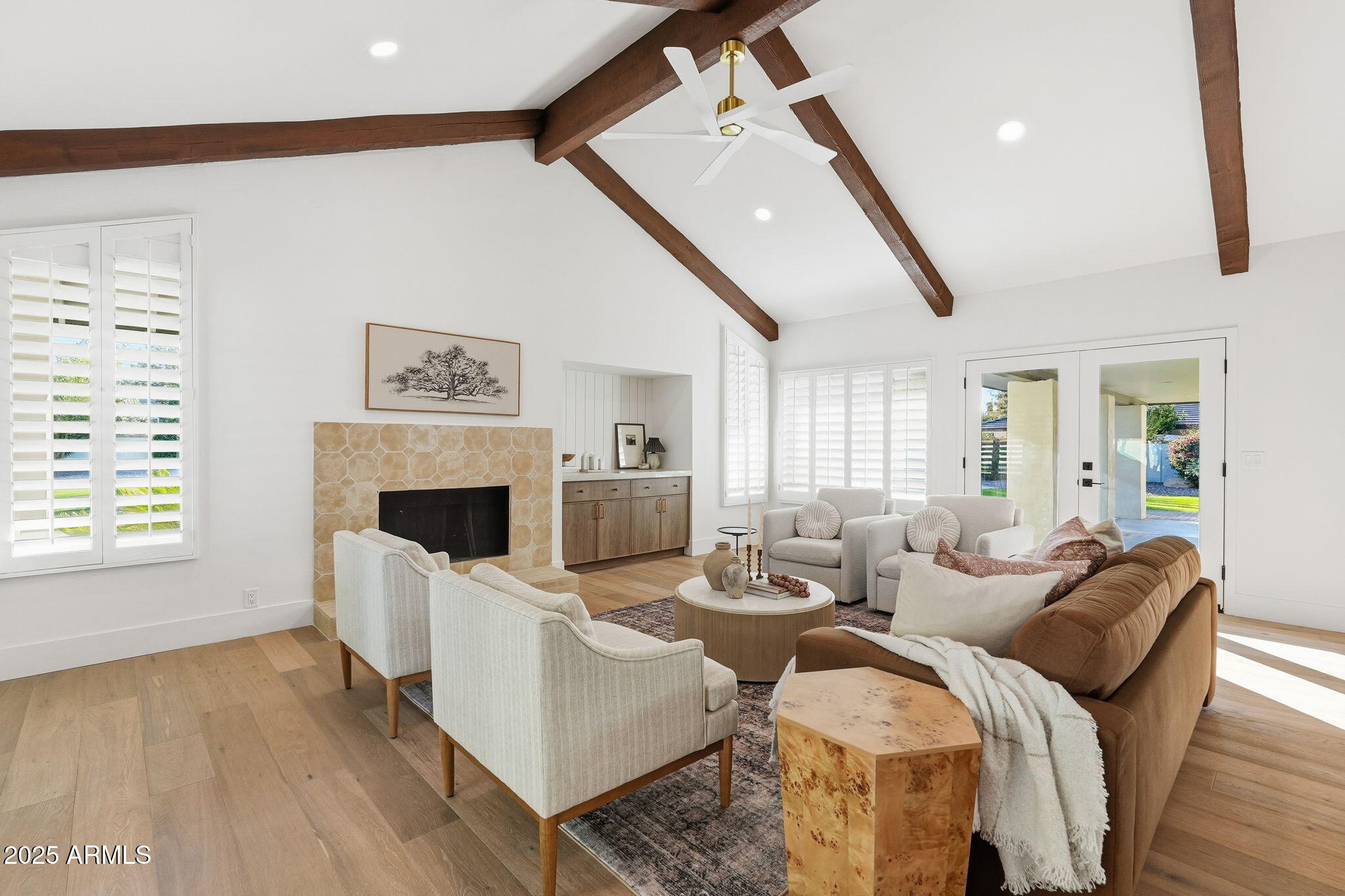 2173 East La Vieve Lane Tempe, AZ 85284 - Photo 30 of 98 Great Room